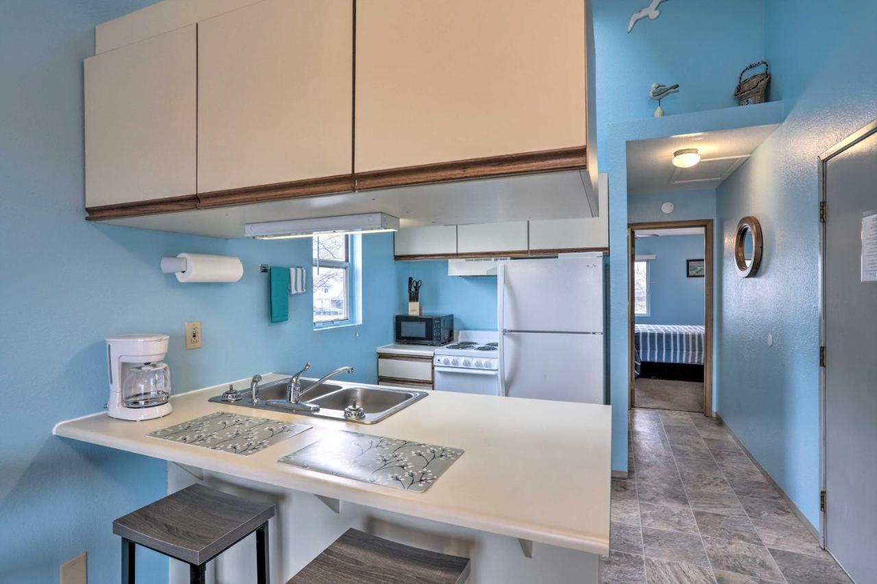 Condo With Balcony, Dock And Access To Lake Erie Sand Beach Eksteriør billede