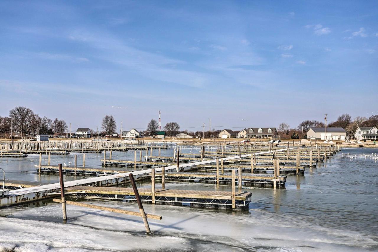 Condo With Balcony, Dock And Access To Lake Erie Sand Beach Eksteriør billede