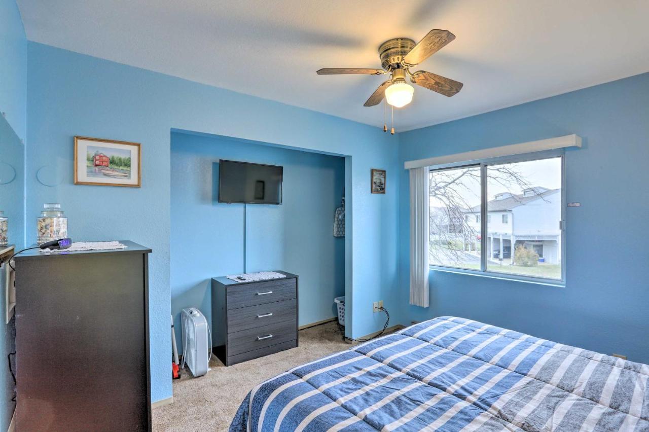 Condo With Balcony, Dock And Access To Lake Erie Sand Beach Eksteriør billede