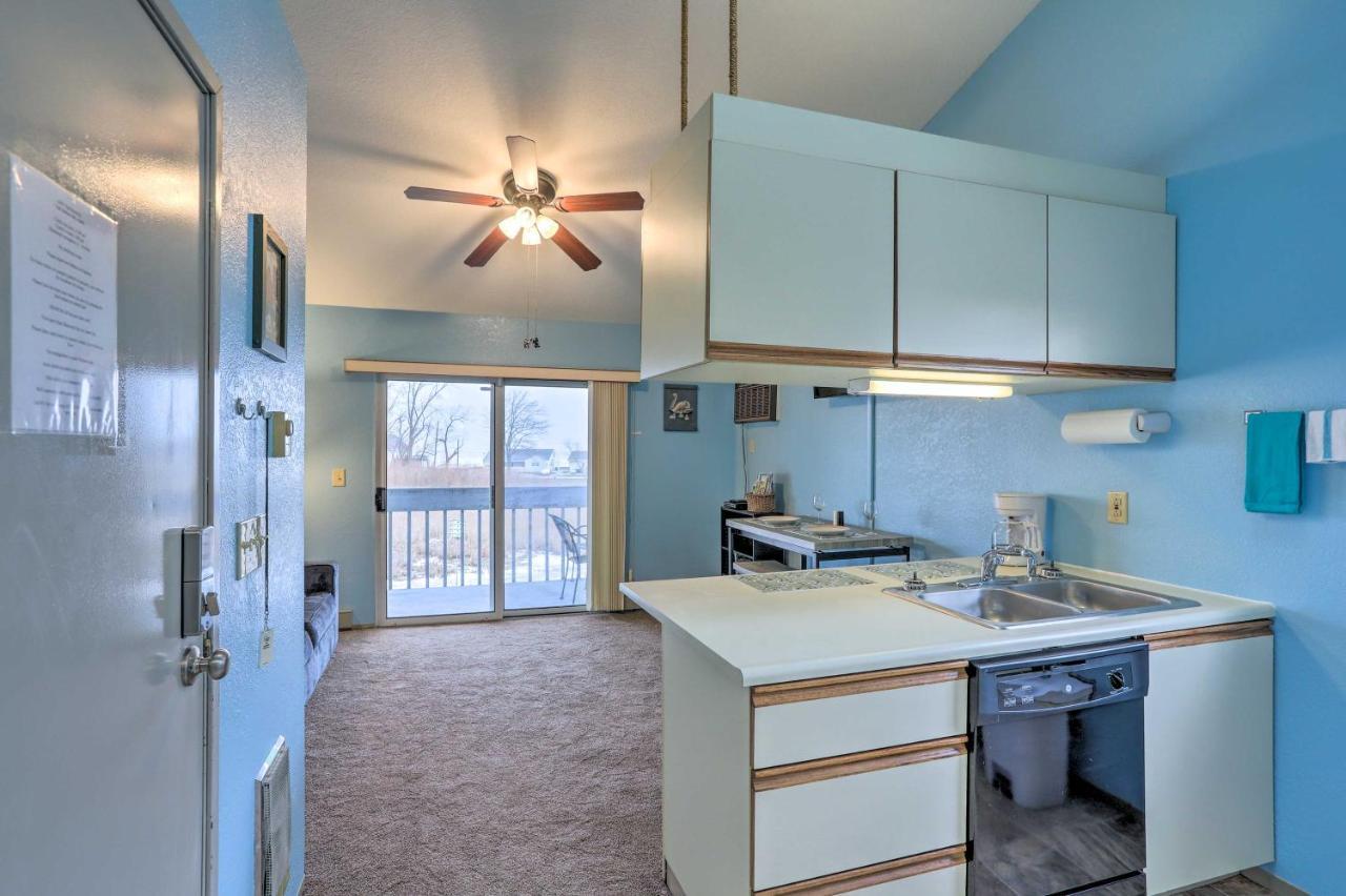 Condo With Balcony, Dock And Access To Lake Erie Sand Beach Eksteriør billede